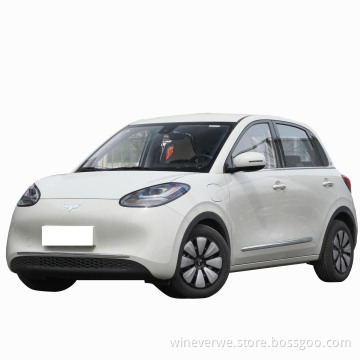 333km Electric Car Wuling  Second Hand Cars 100 km/h 5 Doors 4 Seats  New Energy Vehicle Made In China